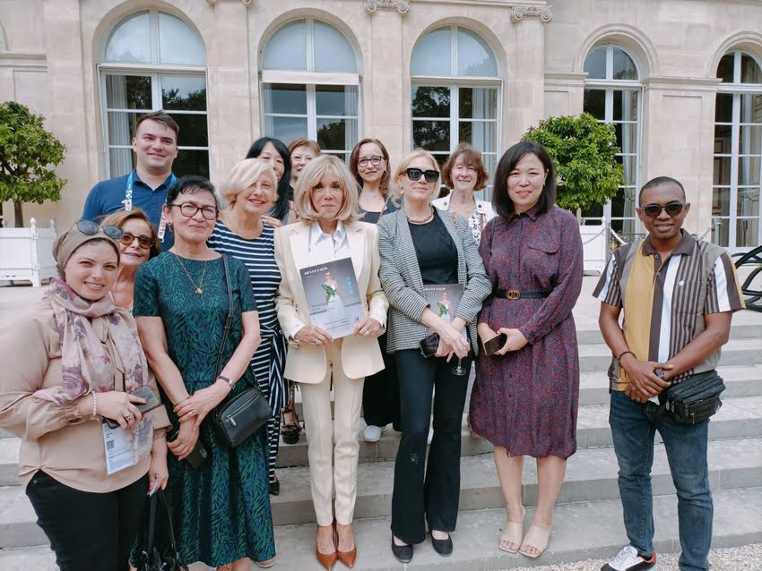 Airs de Paris x Elysee 8