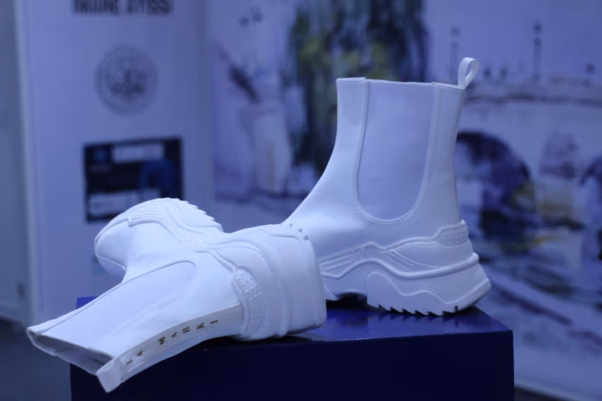 Airs de Paris: Towards a New Era of Collaboration 19 Airs de Paris x Shenzhen 17