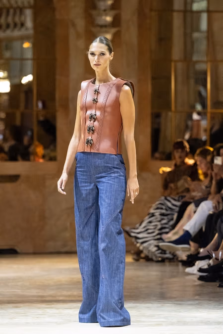 Robert Abi Nader: Timeless Elegance Reinvented 2 Robert Abi Nader 3