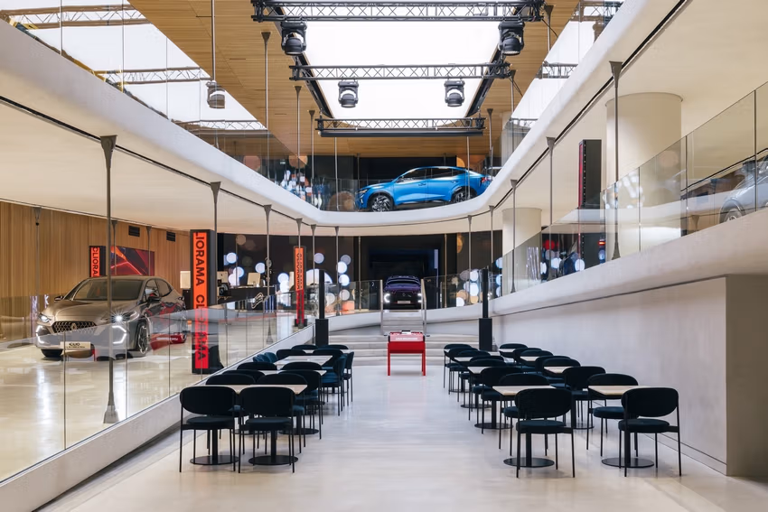 Le Defile Renault 2