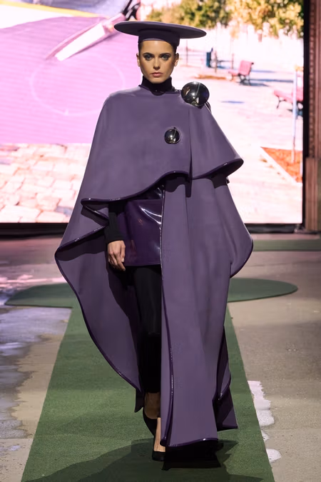Pierre Cardin 26 3